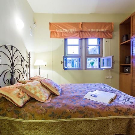 Elia Junior Suite In Epidavros With Shared Pool Nea Epidavros Exterior photo
